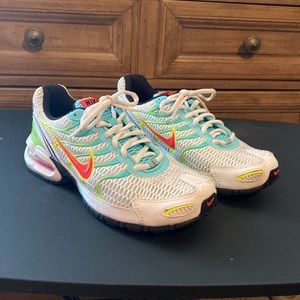 Nike Torch 4 size 8